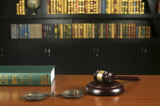 劳动仲裁费用谁承担2022 劳动仲裁费用谁承担