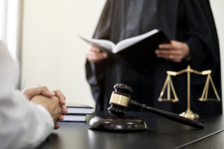 劳动仲裁中经济补偿怎么来的 劳动仲裁中经济补偿是如何来的