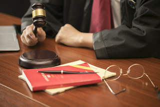 劳动法辞退养老保险怎么交 企业辞退怎么交养老保险