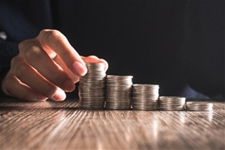 劳动合同违约违约金标准是多少 劳动合同法违约金多少