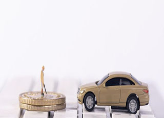 起诉开发商支付违约金要多少钱 起诉开发商违约金法院收费