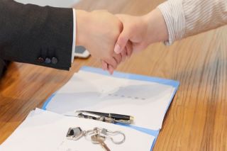 开发商违约要业主退房的处理方式是什么 开发商违约要业主退房怎么处理