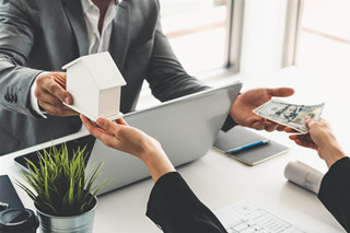 购房合同延期交房违约金多少 购房合同延期交房要多少违约金