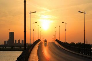 高速公路倒车怎么处罚 高速公路上的交通违法行为有哪些处罚