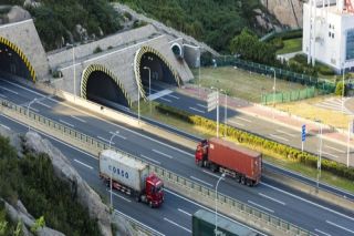高速逆向行驶怎么处罚2023年 逆向行驶的危害性有什么